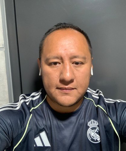 LEONEL